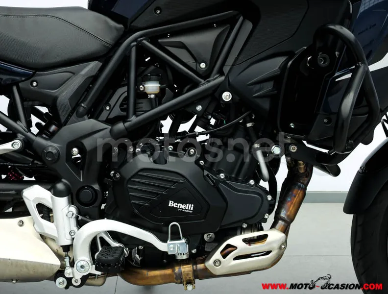 Benelli TRK 502 – Vista 5