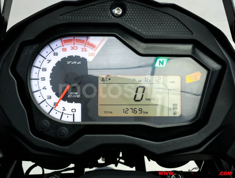 Benelli TRK 502 – Vista 6
