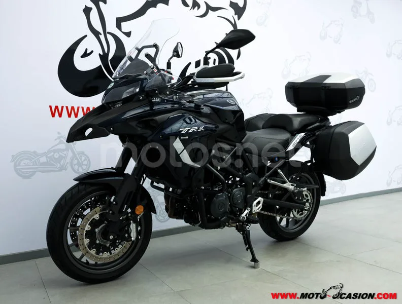 Benelli TRK 502 – Vista 8