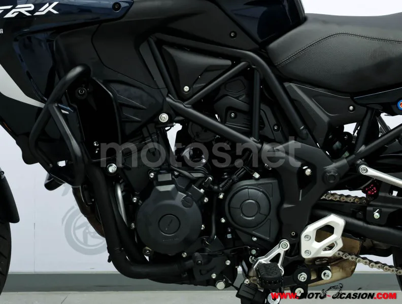 Benelli TRK 502 – Vista 10