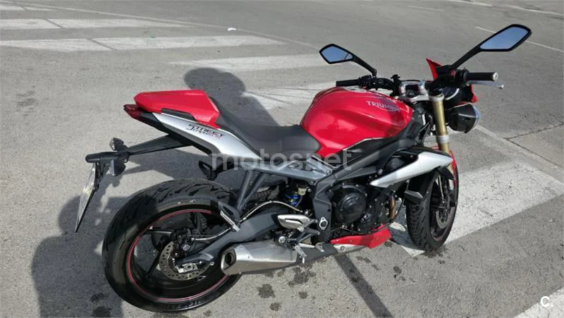 Triumph Street Triple - Vista 11