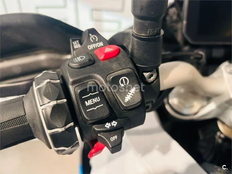 BMW F 900 XR – Vista 8