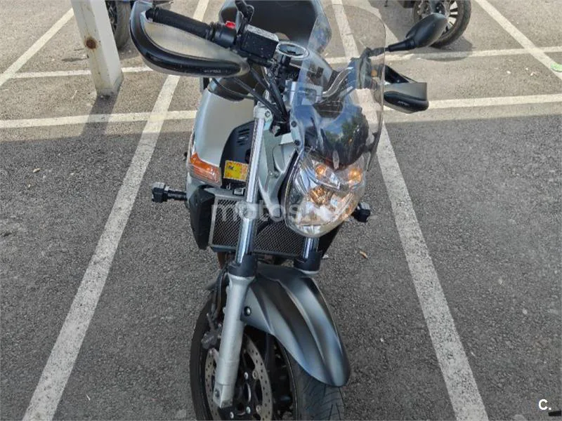 Suzuki GSR 600 2800 € 2007 Valladolid - 1
