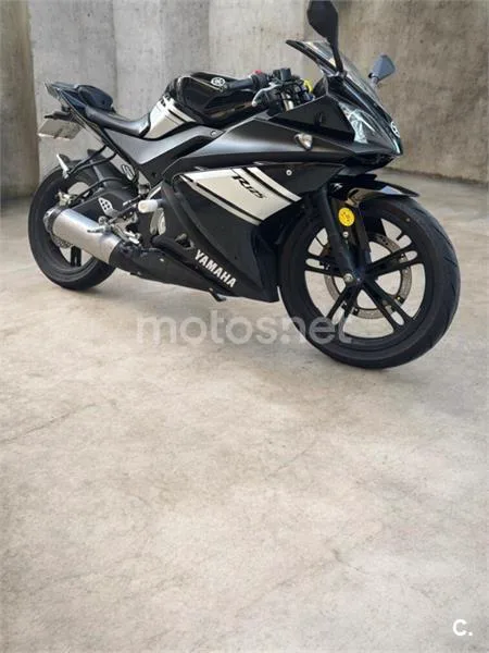 Yamaha R125 – Vista 8
