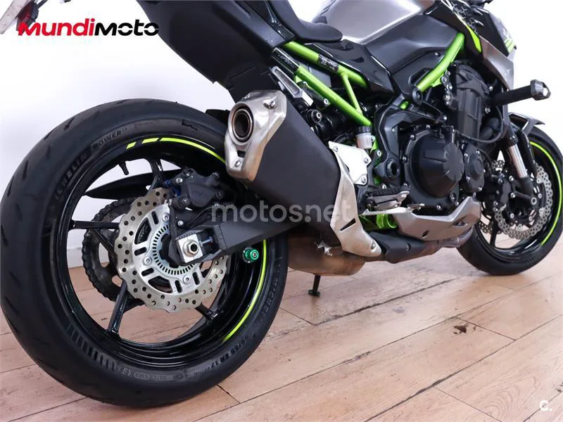 Kawasaki Z900 – Vista 4