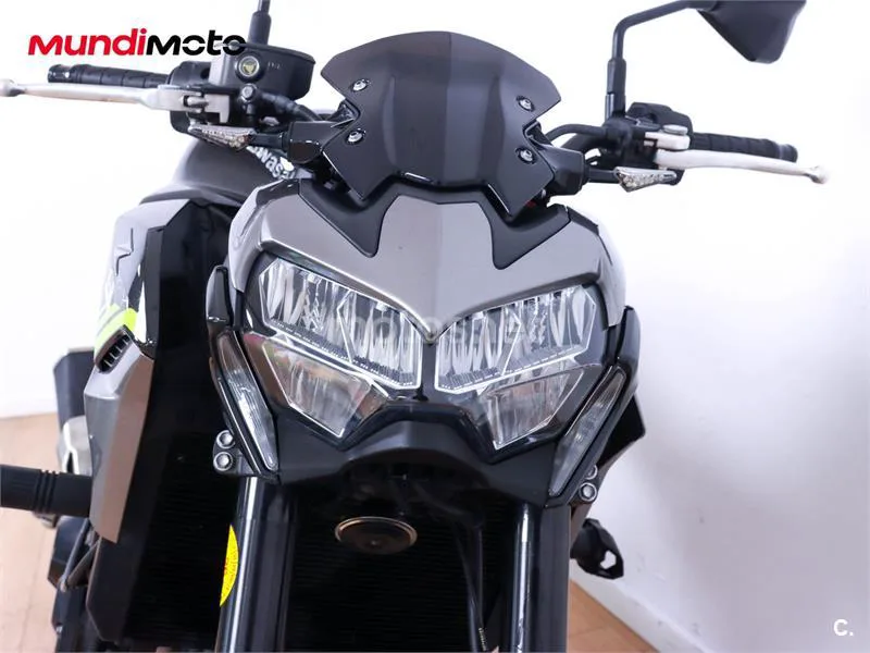Kawasaki Z900 – Vista 5