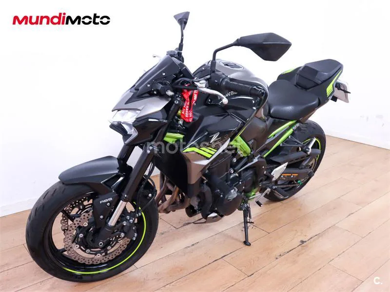 Kawasaki Z900 – Vista 7