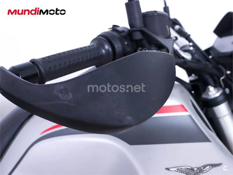 Moto Guzzi V85 TT – Vista 14