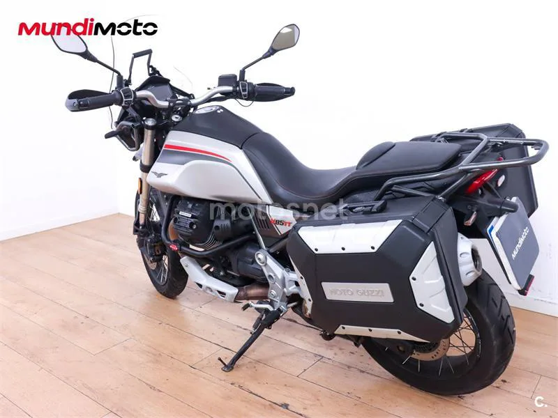 Moto Guzzi V85 TT – Vista 8
