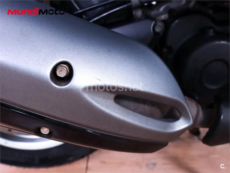 Kymco Xciting 400 – Vista 15