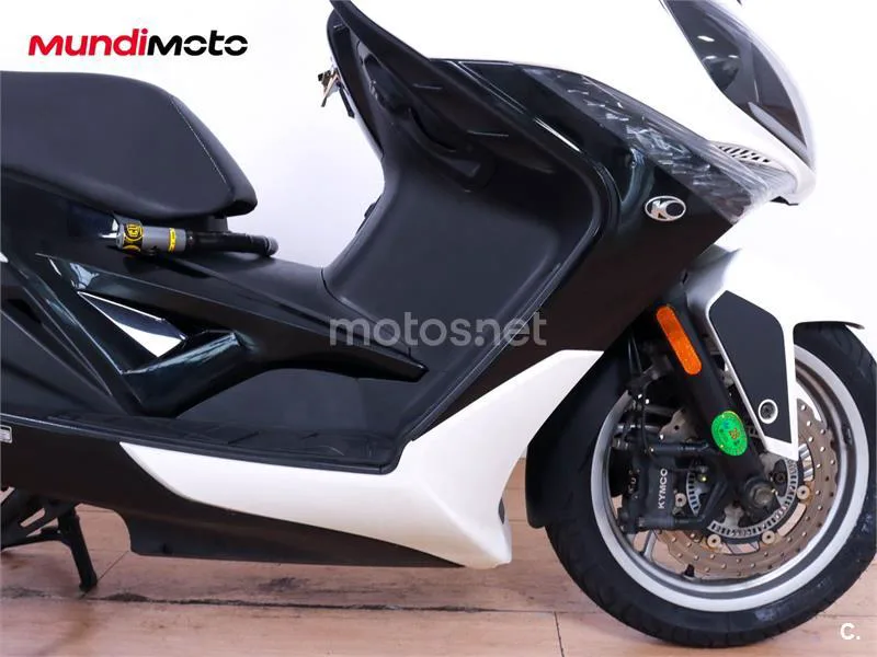 Kymco Xciting 400 – Vista 21