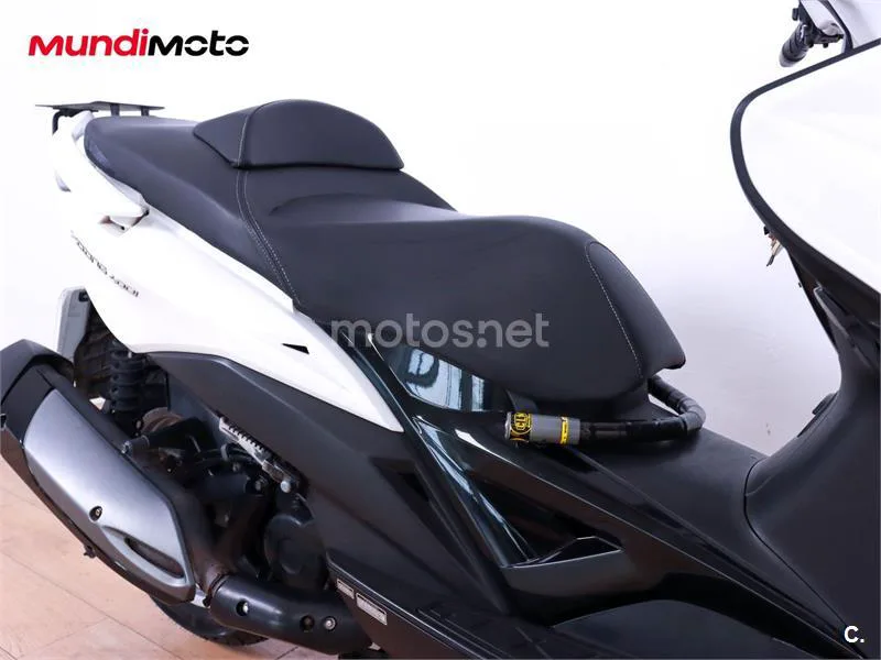 Kymco Xciting 400 – Vista 22