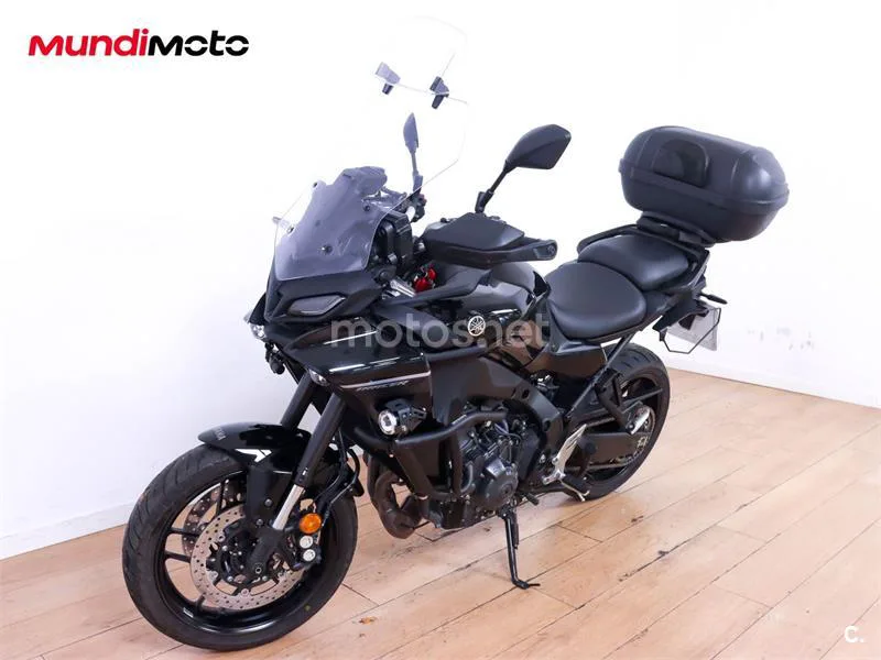 Yamaha Tracer 9 – Vista 7