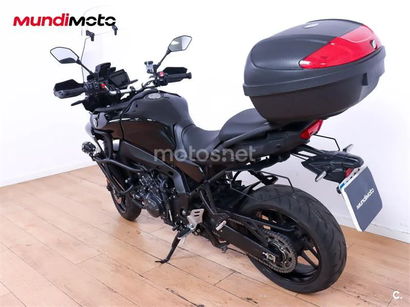 Yamaha Tracer 9 – Vista 8