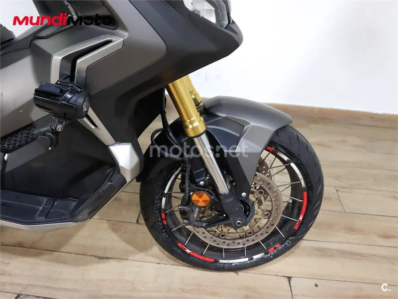Honda X-ADV – Vista 26