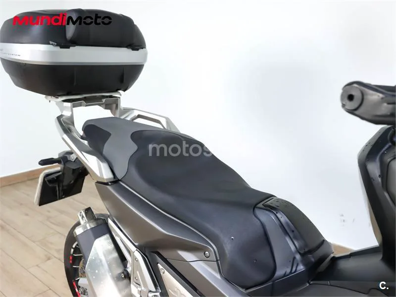 Honda X-ADV – Vista 27