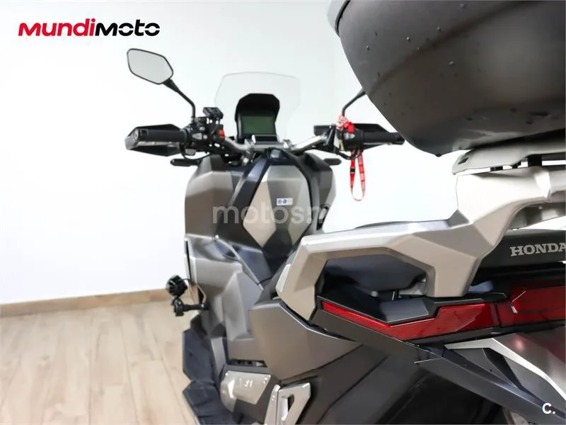 Honda X-ADV – Vista 9