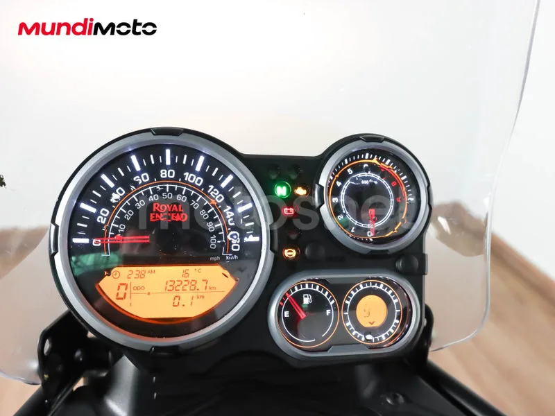 Royal Enfield Himalayan 410 – Vista 12