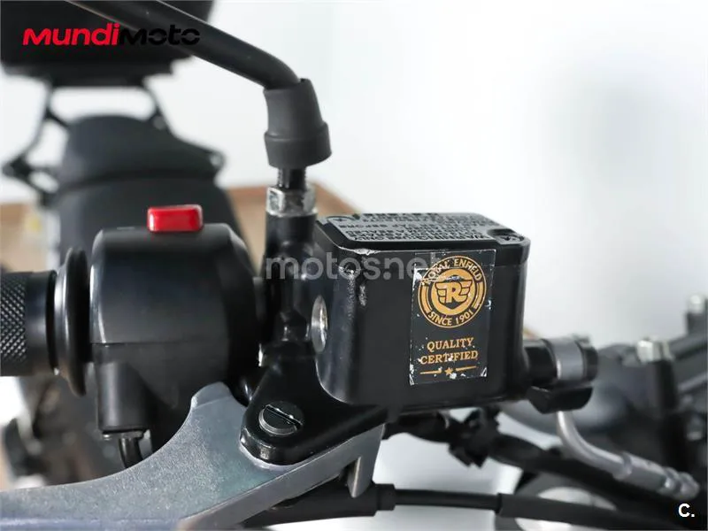 Royal Enfield Himalayan 410 – Vista 19
