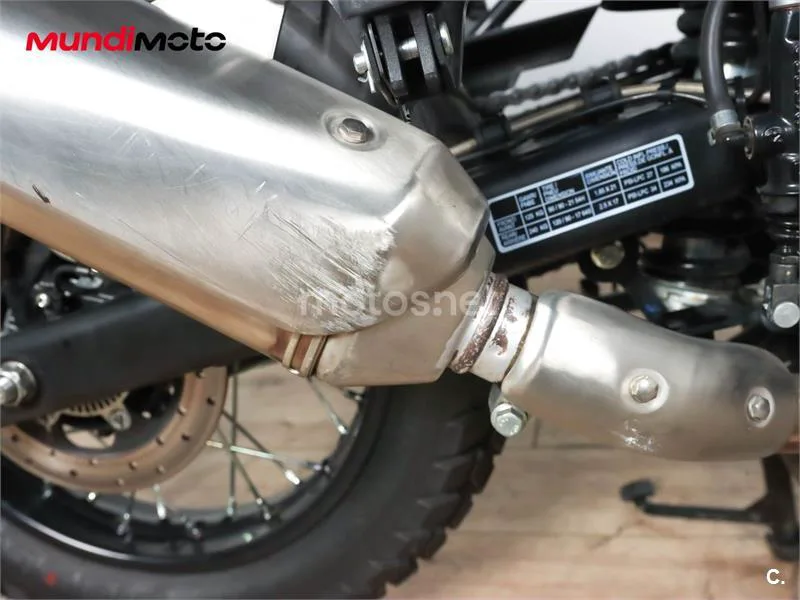Royal Enfield Himalayan 410 – Vista 25