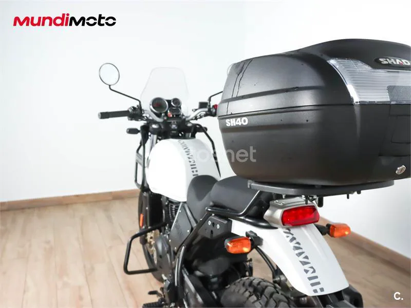Royal Enfield Himalayan 410 – Vista 9