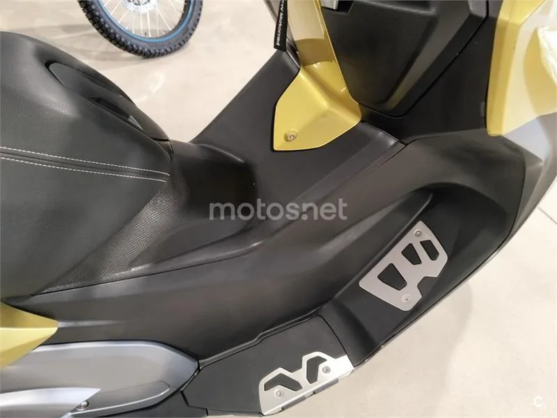 BMW C 650 – Vista 14