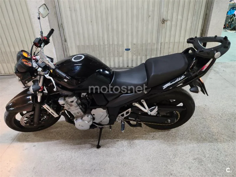 Suzuki Bandit 650 – Vista 3