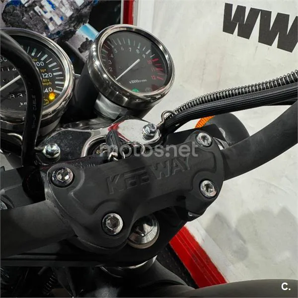 Keeway Superlight 125 – Vista 12