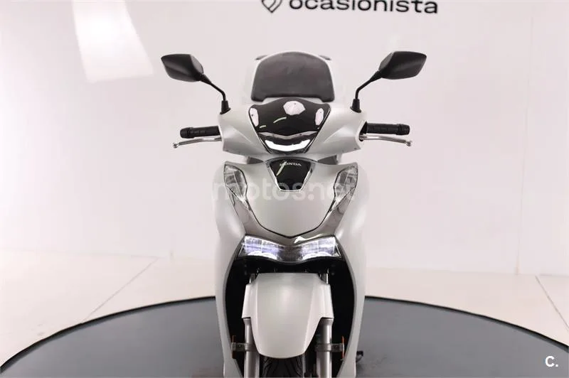 Honda SH 125i – Vista 6