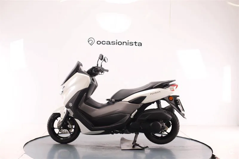 Yamaha NMAX – Vista 4