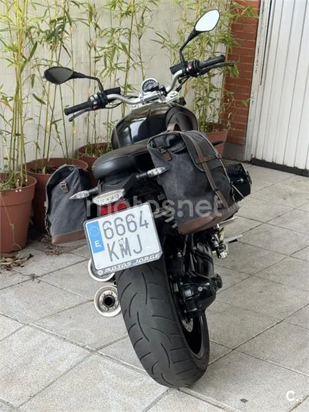 BMW R nineT – Vista 16