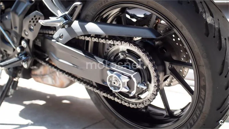 Yamaha MT-07 – Vista 19