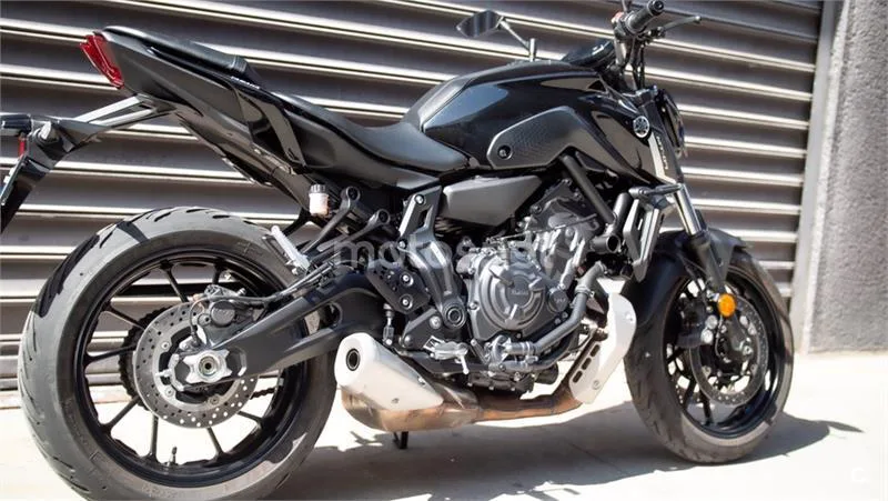 Yamaha MT-07 – Vista 6