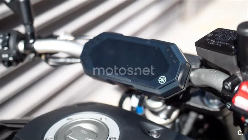 Yamaha MT-07 – Vista 9