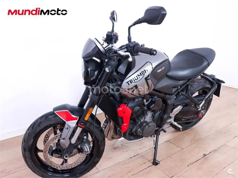 Triumph Trident 660 – Vista 7
