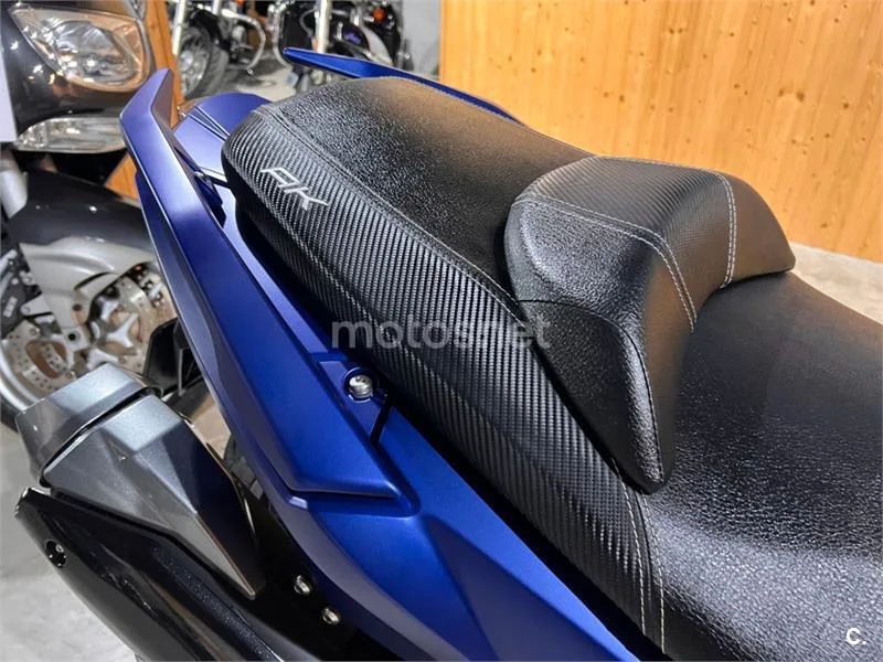 Kymco AK 550 – Vista 51