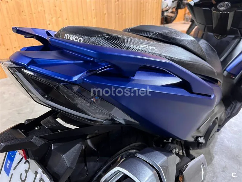 Kymco AK 550 – Vista 52