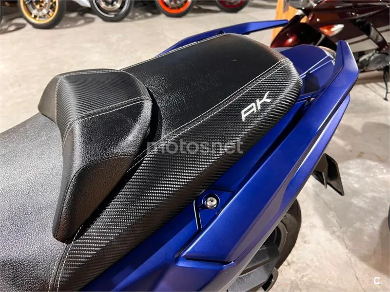 Kymco AK 550 – Vista 62