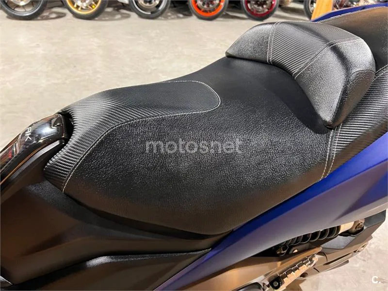 Kymco AK 550 – Vista 63