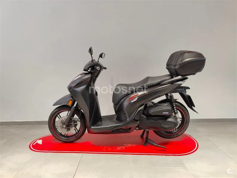 Honda SH 350i – Vista 4