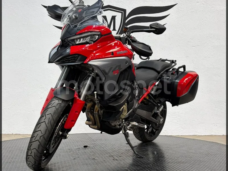 Ducati Multistrada V4 – Vista 6
