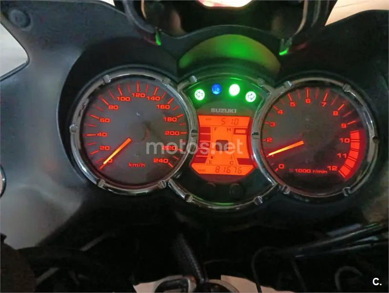 Suzuki V-Strom 1000 – Vista 3