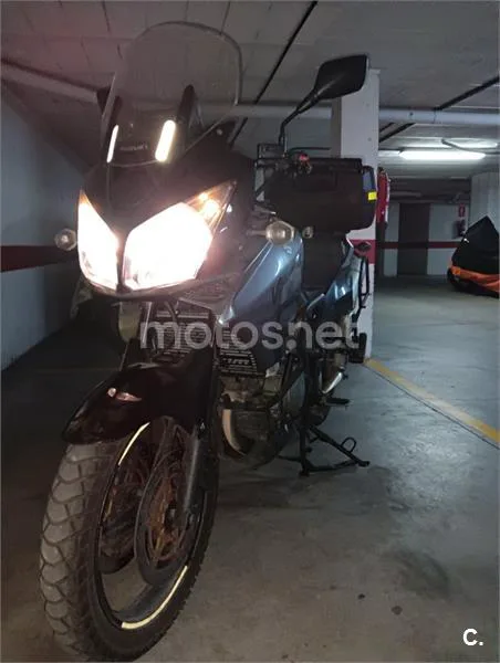 Suzuki V-Strom 1000 – Vista 7