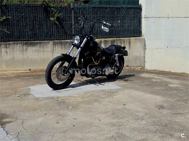 Harley-Davidson Dyna Street Bob 9600 € 2011 Tarragona - 2
