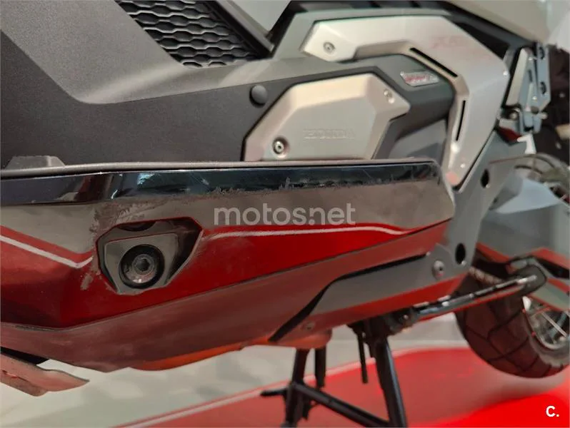 Honda X-ADV – Vista 13