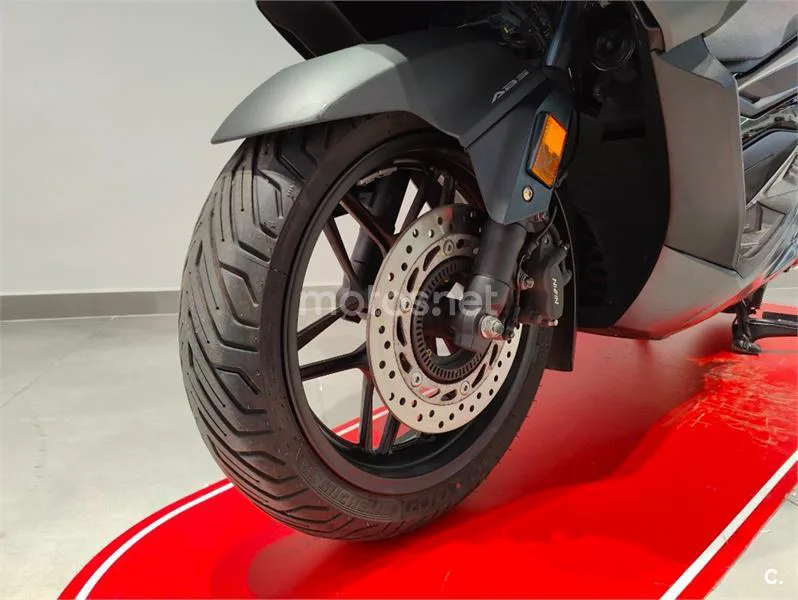 Honda Forza 350 – Vista 6