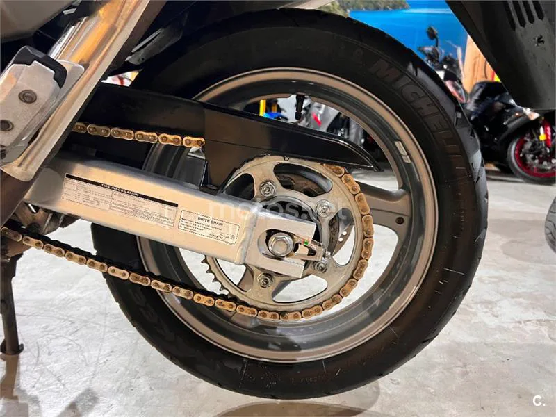 Honda XL 1000 V Varadero – Vista 70