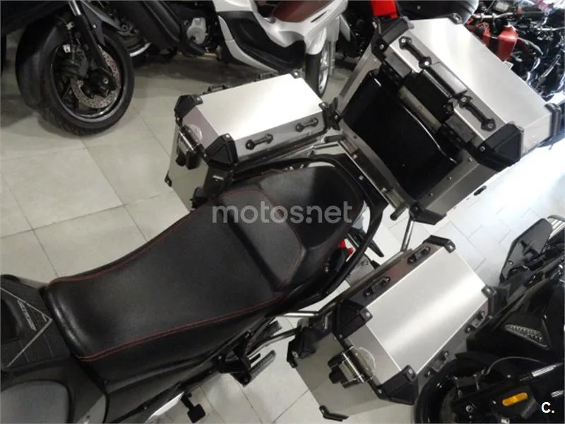 Voge 500 DS – Vista 8