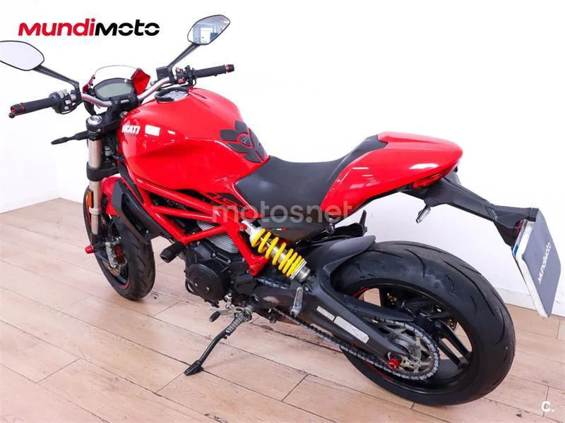 Ducati Monster 797 – Vista 8
