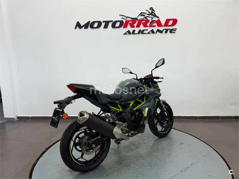 Kawasaki Z125 – Vista 3